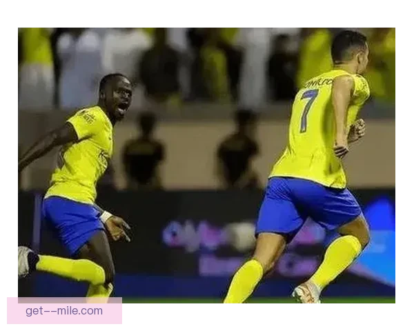 亨德森加盟达曼协作仅半赛季即解约沙特淘金梦为何仓促落幕引热议