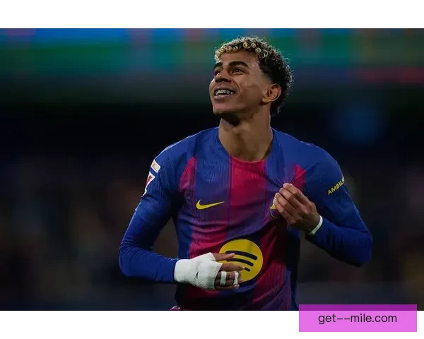 巴塞罗那主场三比五遭比利亚雷亚尔逆转西甲争冠局势突变引发热议